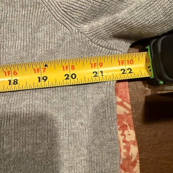 EUC TALBOTS Light Gray V-Neck Sweater SZ L - Picture 9 of 14